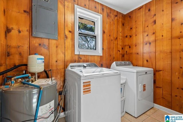 1014 LARKWOOD DRIVE NE, Cullman, AL 35055