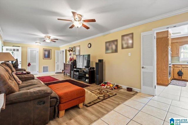 1014 LARKWOOD DRIVE NE, Cullman, AL 35055