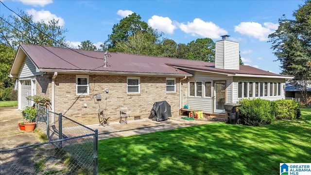 1014 LARKWOOD DRIVE NE, Cullman, AL 35055