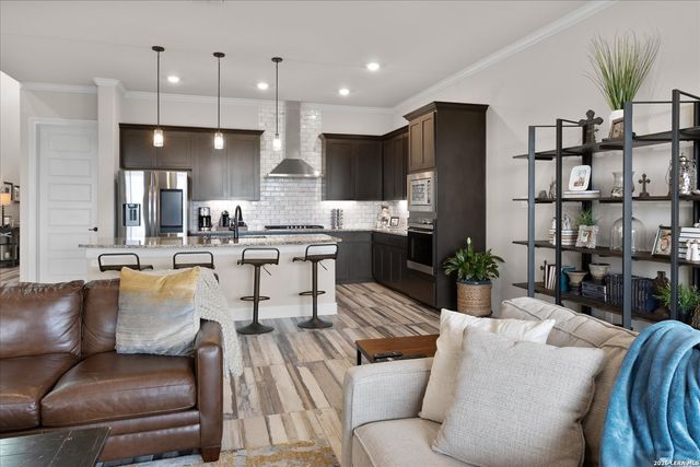 41 W Mariposa Parkway, Boerne, TX 78006
