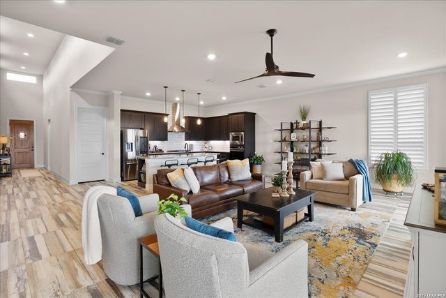 41 W Mariposa Parkway, Boerne, TX 78006