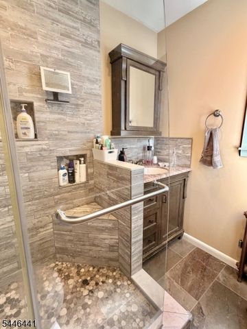 1210 Ringwood Ave, Wanaque Boro, NJ 07420