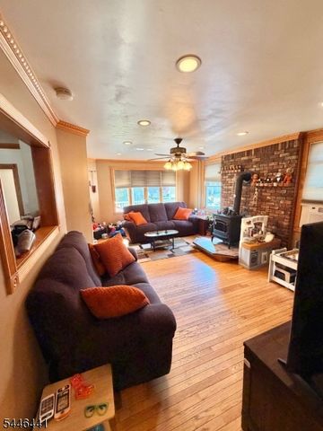 1210 Ringwood Ave, Wanaque Boro, NJ 07420