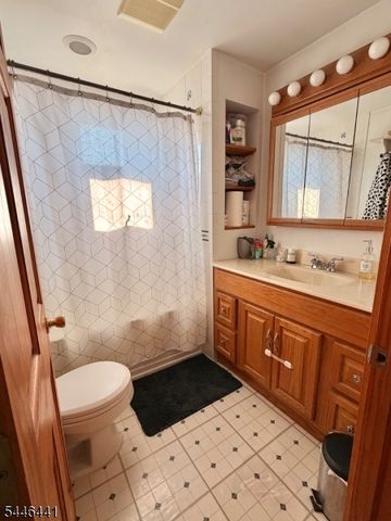 1210 Ringwood Ave, Wanaque Boro, NJ 07420