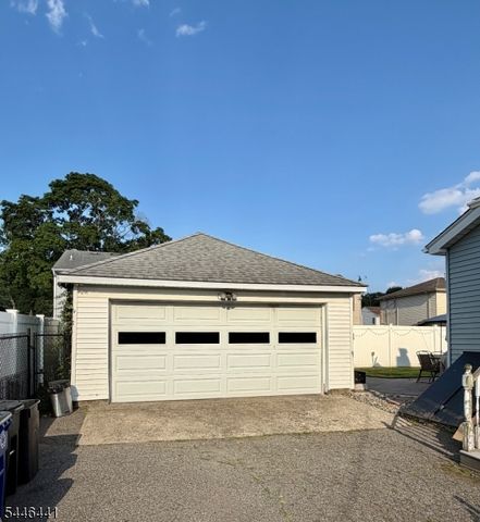 1210 Ringwood Ave, Wanaque Boro, NJ 07420