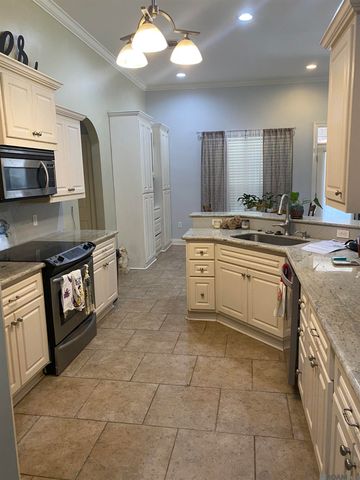 40025 Wigeon Ct, Gonzales, LA 70737