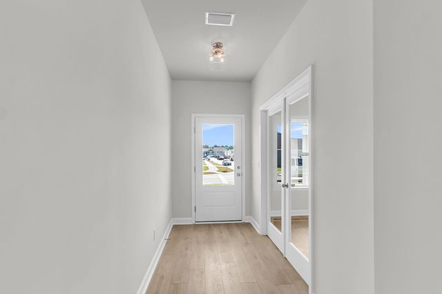 3027 Macaron Court, Ravenel, SC 29470