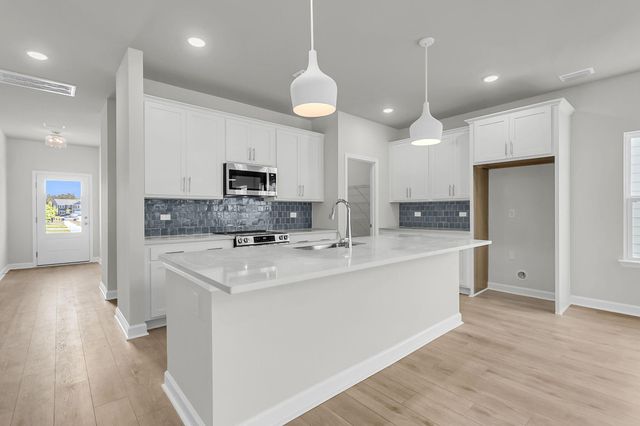 3027 Macaron Court, Ravenel, SC 29470
