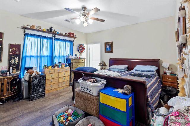 266 Joyce Street S, Brookeland, TX 75931