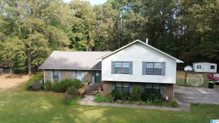 4 CAROL COVE, Sylacauga, AL 35150