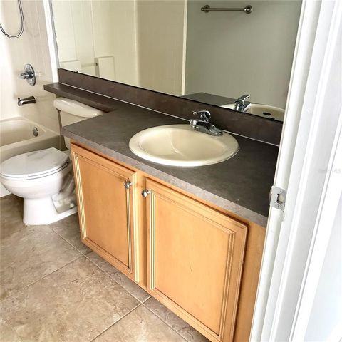 504 MAPLE POINTE DRIVE, Seffner, FL 33584