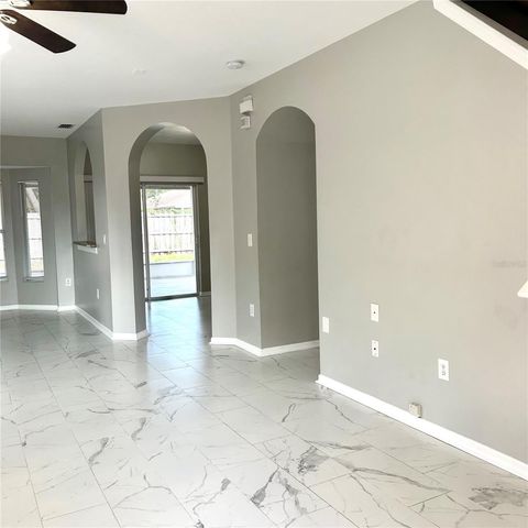 504 MAPLE POINTE DRIVE, Seffner, FL 33584