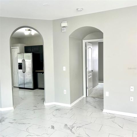 504 MAPLE POINTE DRIVE, Seffner, FL 33584