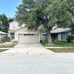 504 MAPLE POINTE DRIVE, Seffner, FL 33584