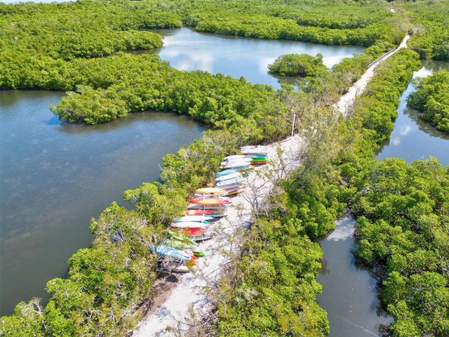 1648 STARLING DRIVE 202, Sarasota, FL 34231