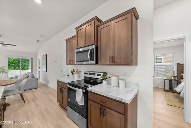 7736 MEADOW WALK Lane, Jacksonville, FL 32256