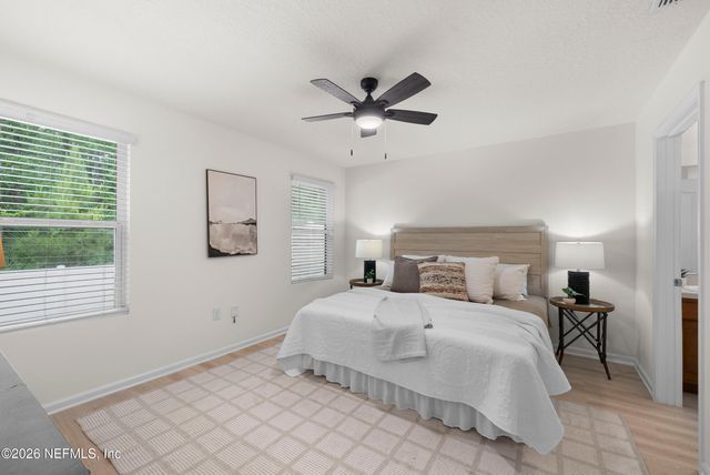 7736 MEADOW WALK Lane, Jacksonville, FL 32256