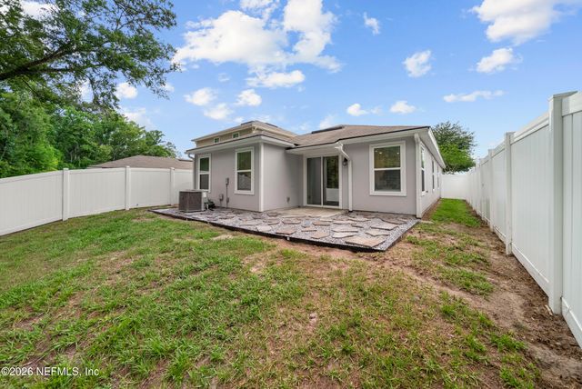 7736 MEADOW WALK Lane, Jacksonville, FL 32256