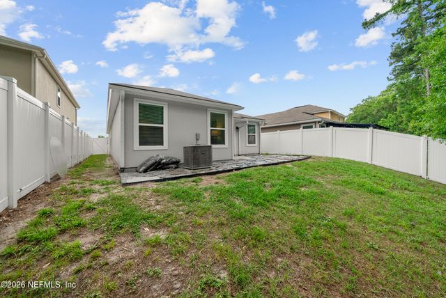 7736 MEADOW WALK Lane, Jacksonville, FL 32256