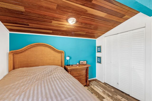 894 Ellen Drive, Key Largo, FL 33037