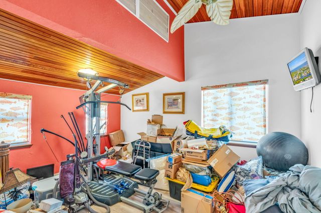 894 Ellen Drive, Key Largo, FL 33037