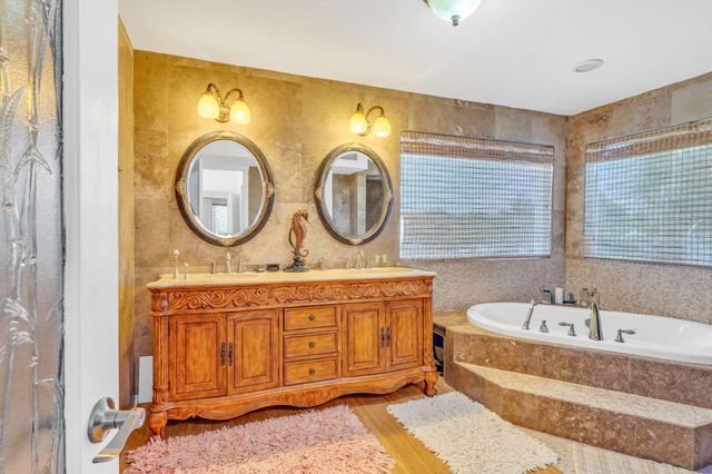 894 Ellen Drive, Key Largo, FL 33037