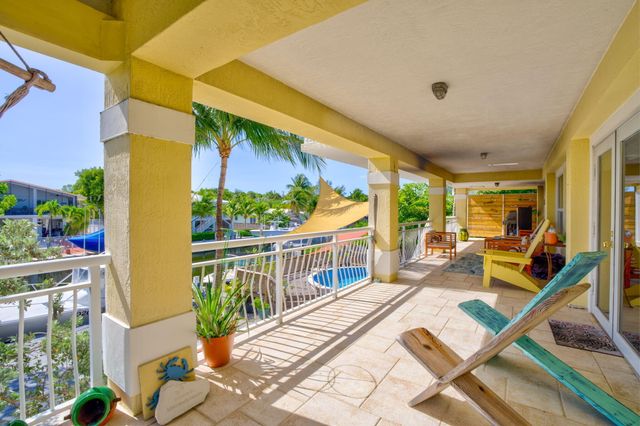 894 Ellen Drive, Key Largo, FL 33037