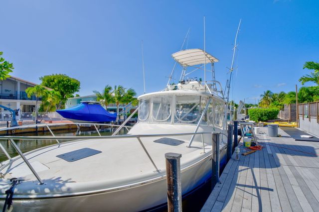 894 Ellen Drive, Key Largo, FL 33037