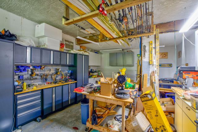 894 Ellen Drive, Key Largo, FL 33037