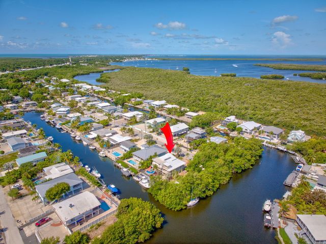 894 Ellen Drive, Key Largo, FL 33037