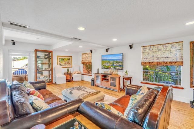 894 Ellen Drive, Key Largo, FL 33037