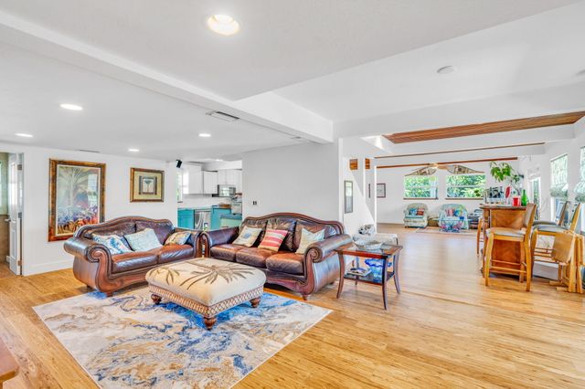 894 Ellen Drive, Key Largo, FL 33037