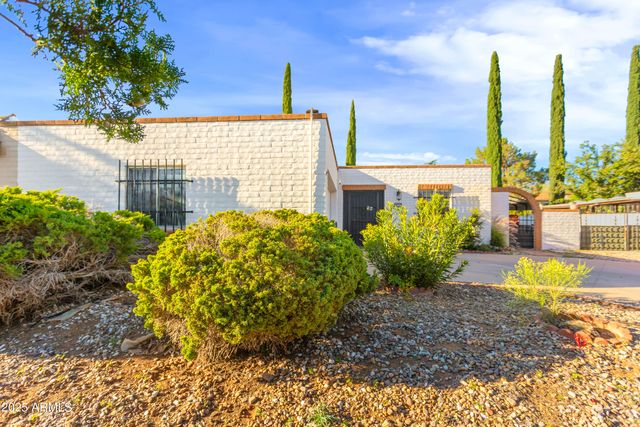 1309 CARMELITA Drive, Sierra Vista, AZ 85635
