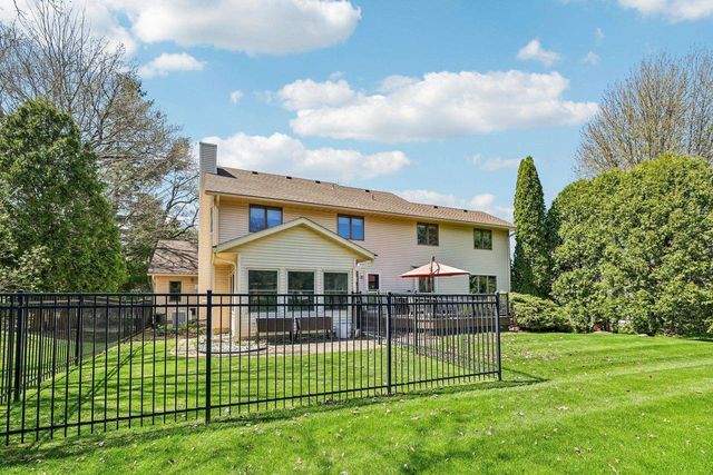 2832 Marledge Street, Fitchburg, WI 53711