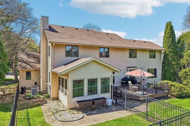 2832 Marledge Street, Fitchburg, WI 53711