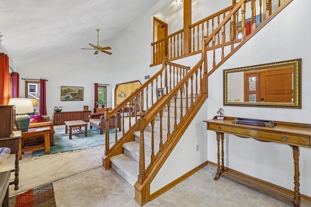 2832 Marledge Street, Fitchburg, WI 53711
