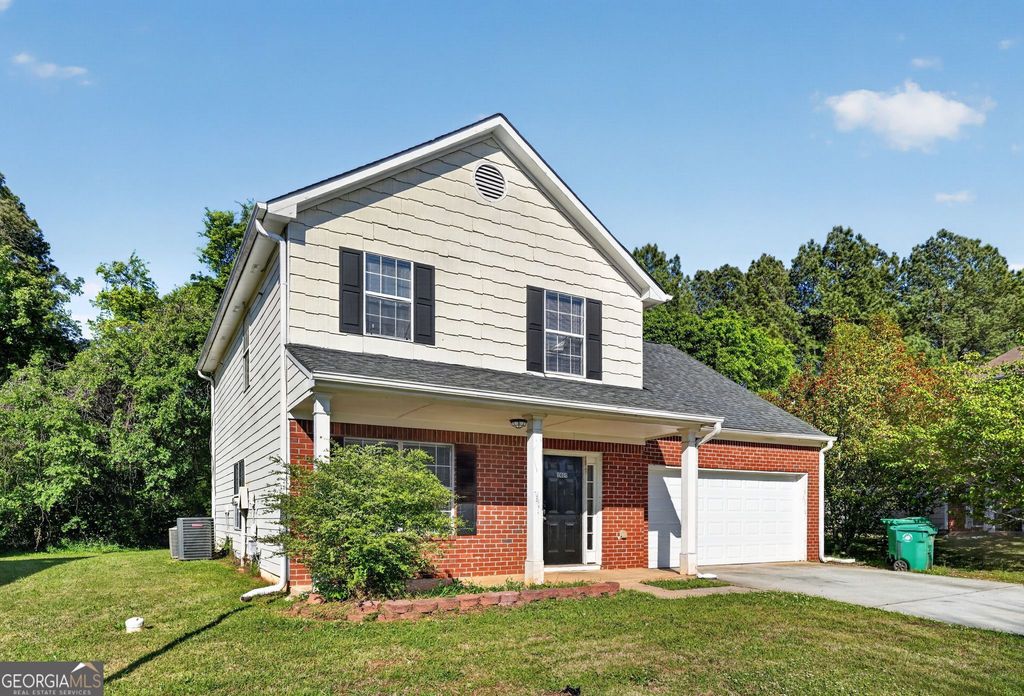 2404 Raven Circle, Lithonia, GA 30058