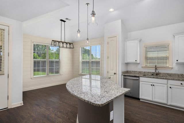 230 MISTY FIELDS RD, Oakland, TN 38060