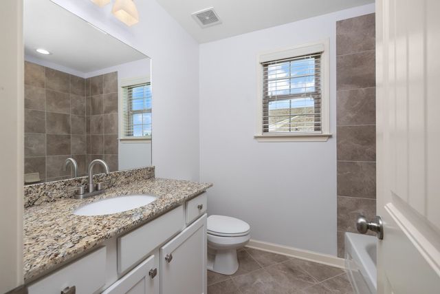230 MISTY FIELDS RD, Oakland, TN 38060