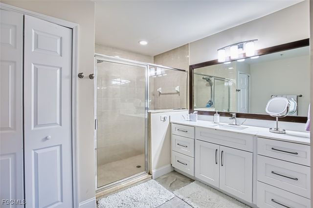 11021 Gulf Reflections DR 105, Fort Myers, FL 33908