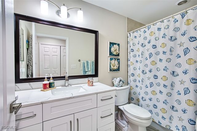 11021 Gulf Reflections DR 105, Fort Myers, FL 33908