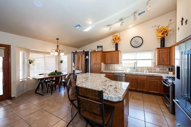 4560 W 27 Pl, Yuma, AZ 85364