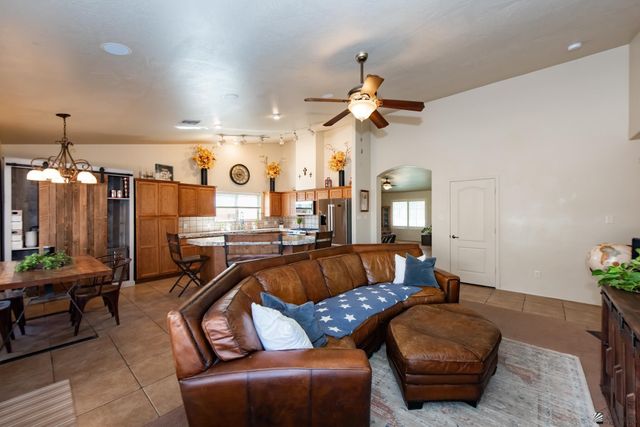 4560 W 27 Pl, Yuma, AZ 85364