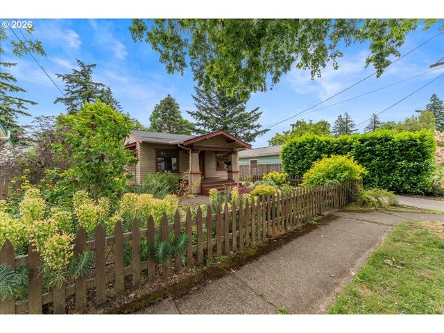 7515 Se MARTINS St, Portland, OR 97206
