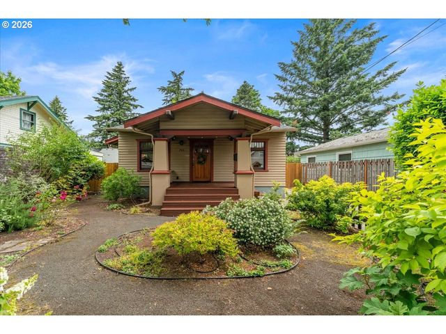 7515 Se MARTINS St, Portland, OR 97206