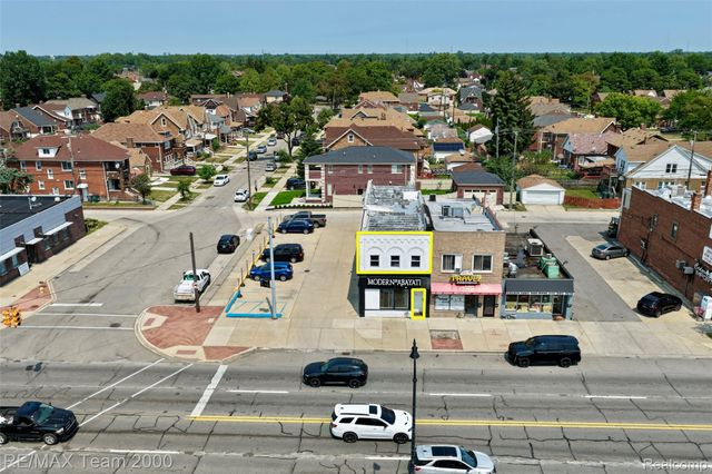 13134 W Warren Avenue, Dearborn, MI 48126