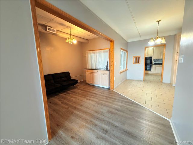 13134 W Warren Avenue, Dearborn, MI 48126