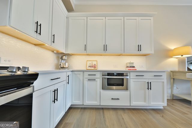 639 Stickley Oak Way, Woodstock, GA 30189