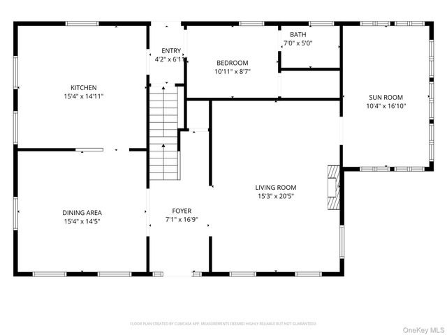 315 Ellington Avenue E, Garden City, NY 11530