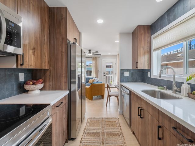 99-051 Ieie Place, Aiea, HI 96701